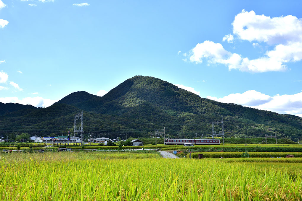 秋分の二上山